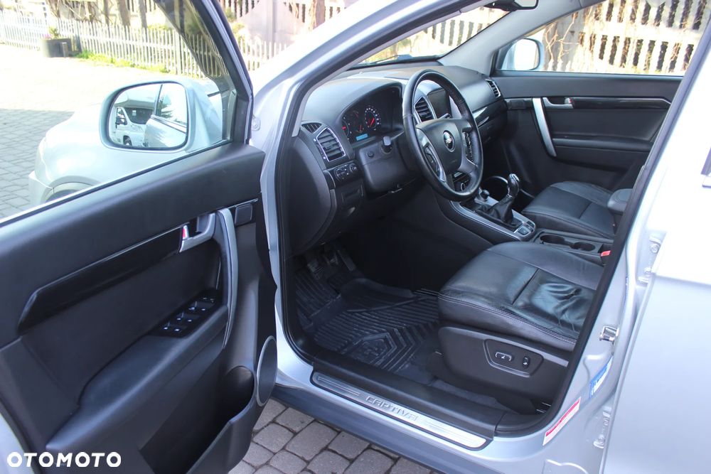 Chevrolet Captiva 2.2 TD AWD LT+ - 6
