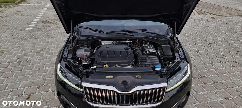 Skoda Superb 2.0 TDI DSG Premium Edition - 33