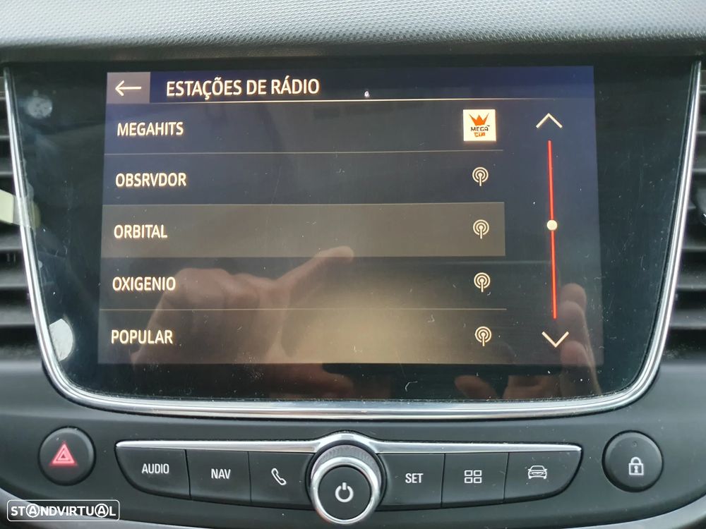 Opel Crossland X 1.2 T Ultimate - 28