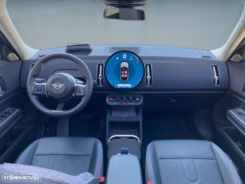 MINI Countryman C Classic L - 4
