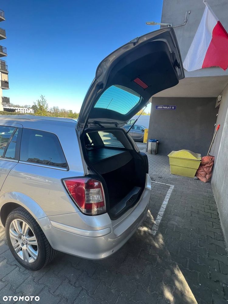Opel Astra 1.7 CDTI - 28