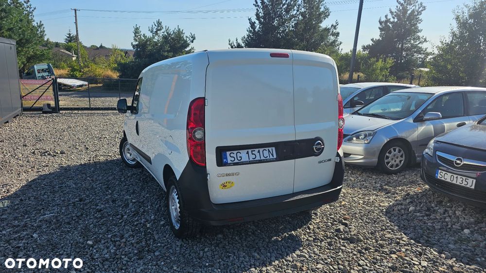 Opel Combo - 2