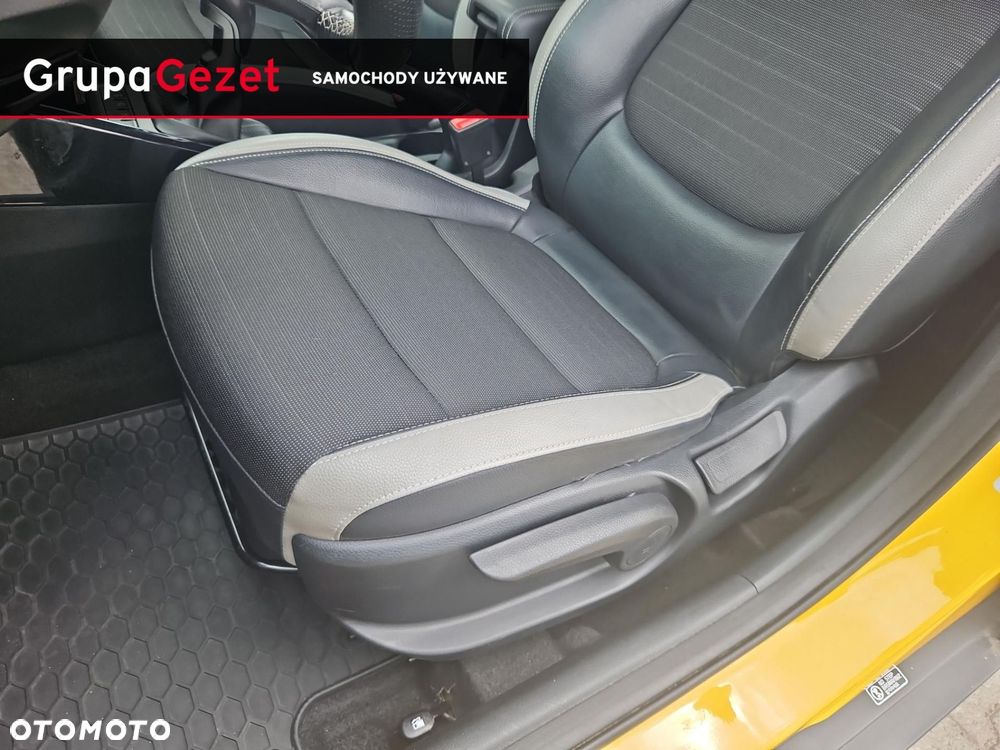 Kia Stonic 1.4 L - 12