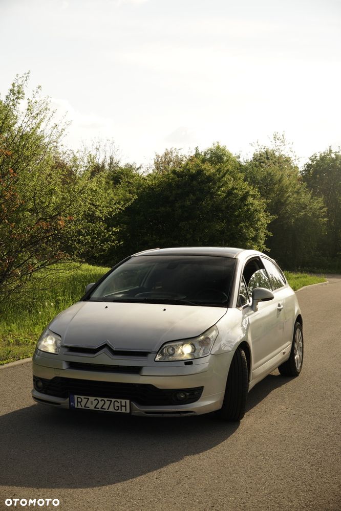 Citroën C4 2.0 HDi VTS - 1