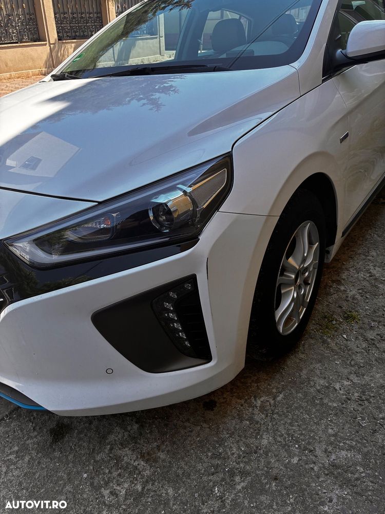 Hyundai IONIQ - 6