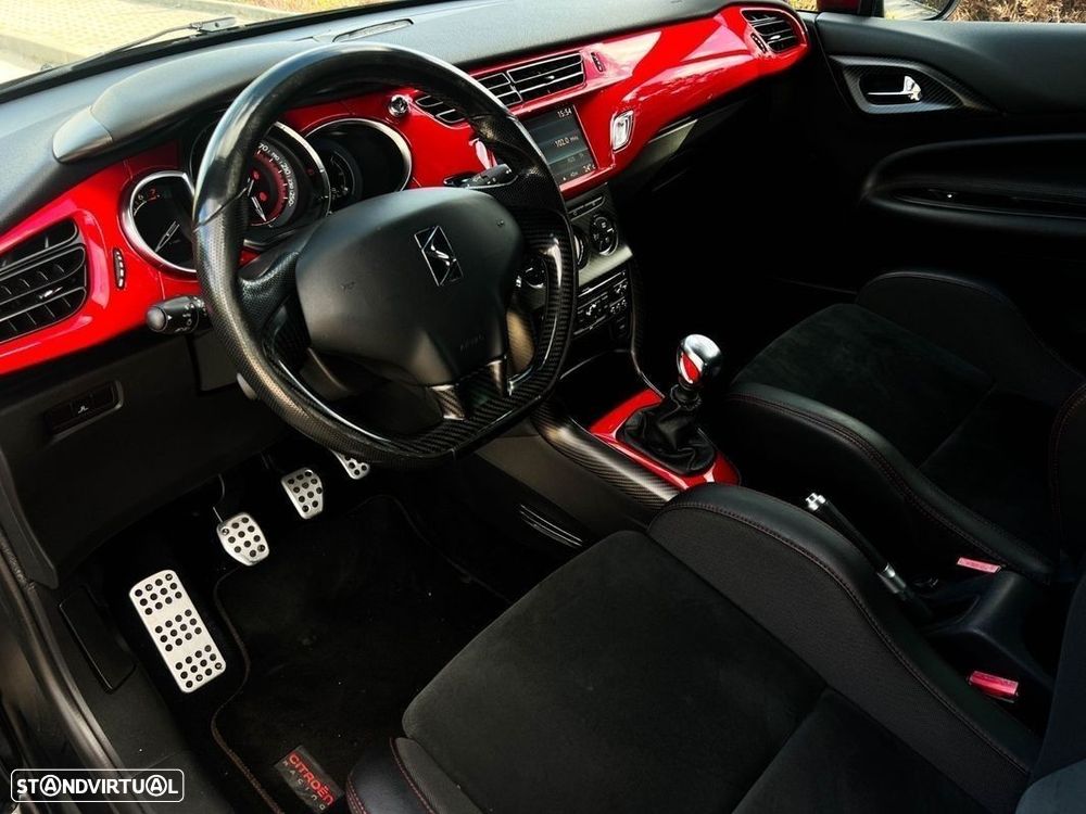 Citroën DS3 1.6 THP Racing - 23