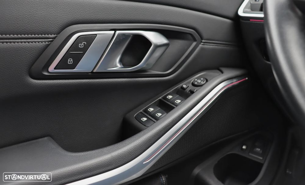 BMW 320 e Line Sport Auto - 36
