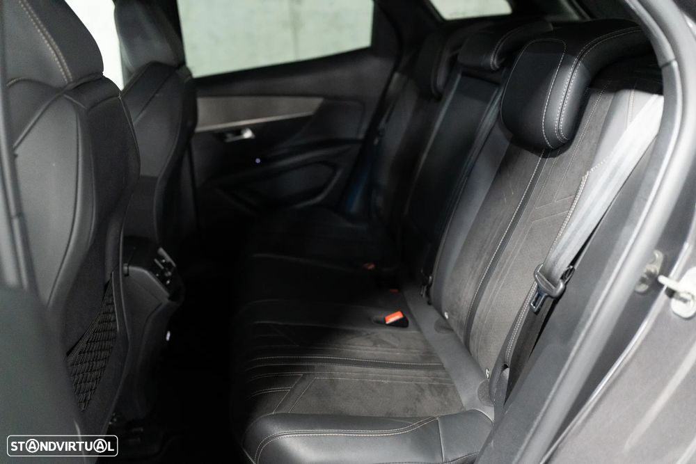 Peugeot 3008 1.5 BlueHDi GT Line EAT8 - 48