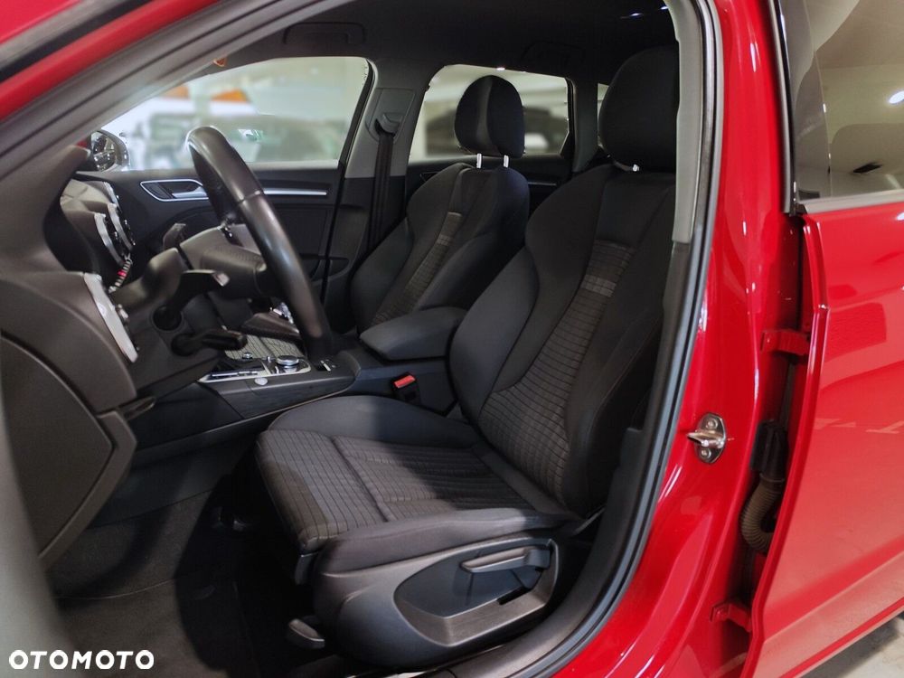 Audi A3 Sportback - 21