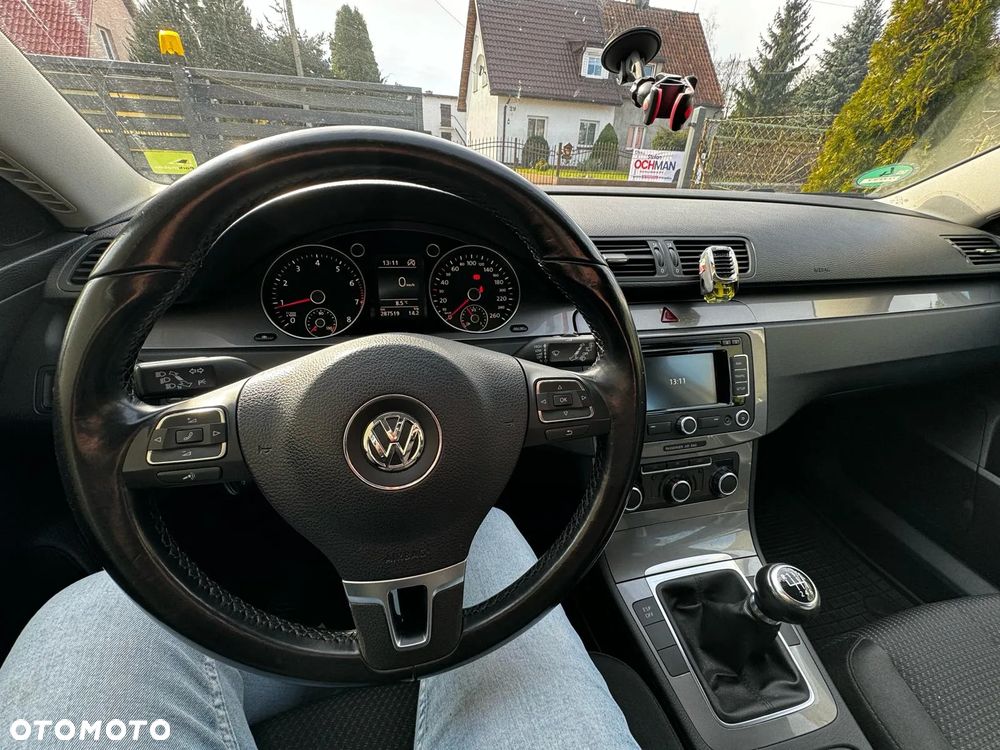 Volkswagen Passat 1.4 TSI BMT Trendline - 22
