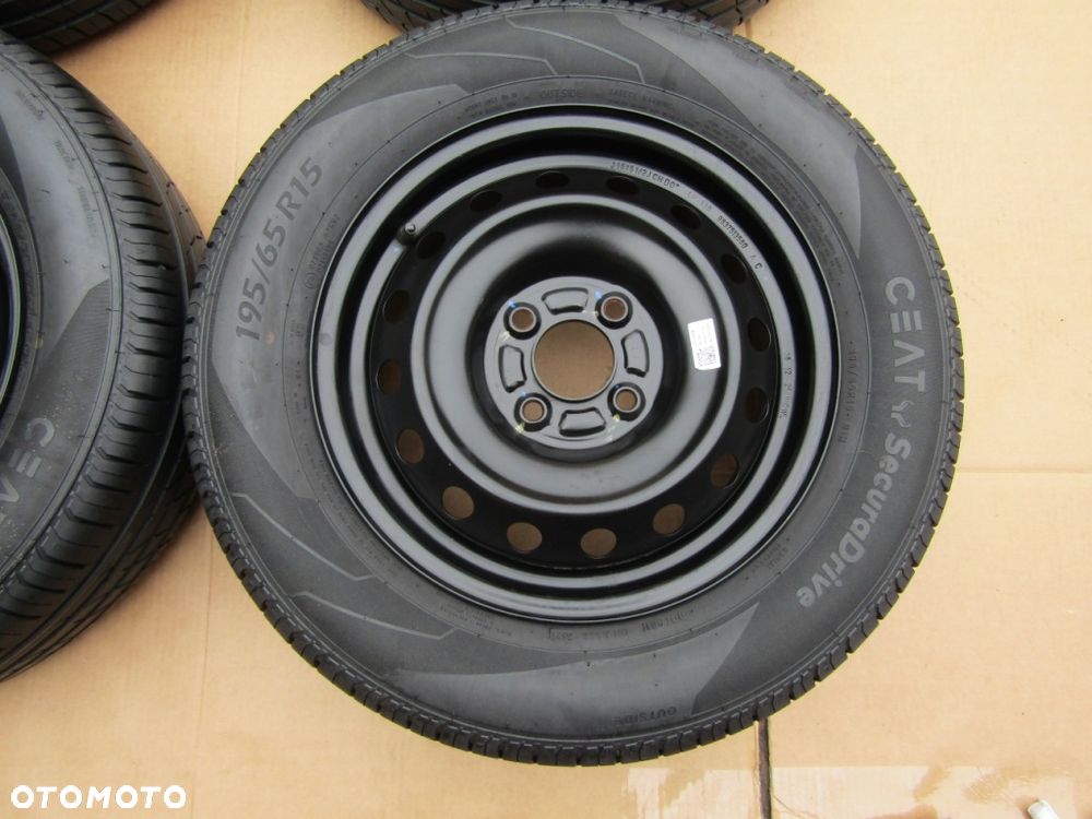 4x Felgi KOŁA 15 Peugeot 205 206 1007 207 307 208 2008 Citroen C2 C3 C4 DS3 - 6