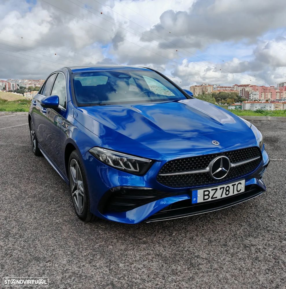 Mercedes-Benz A 250 Limousine e AMG Line - 1