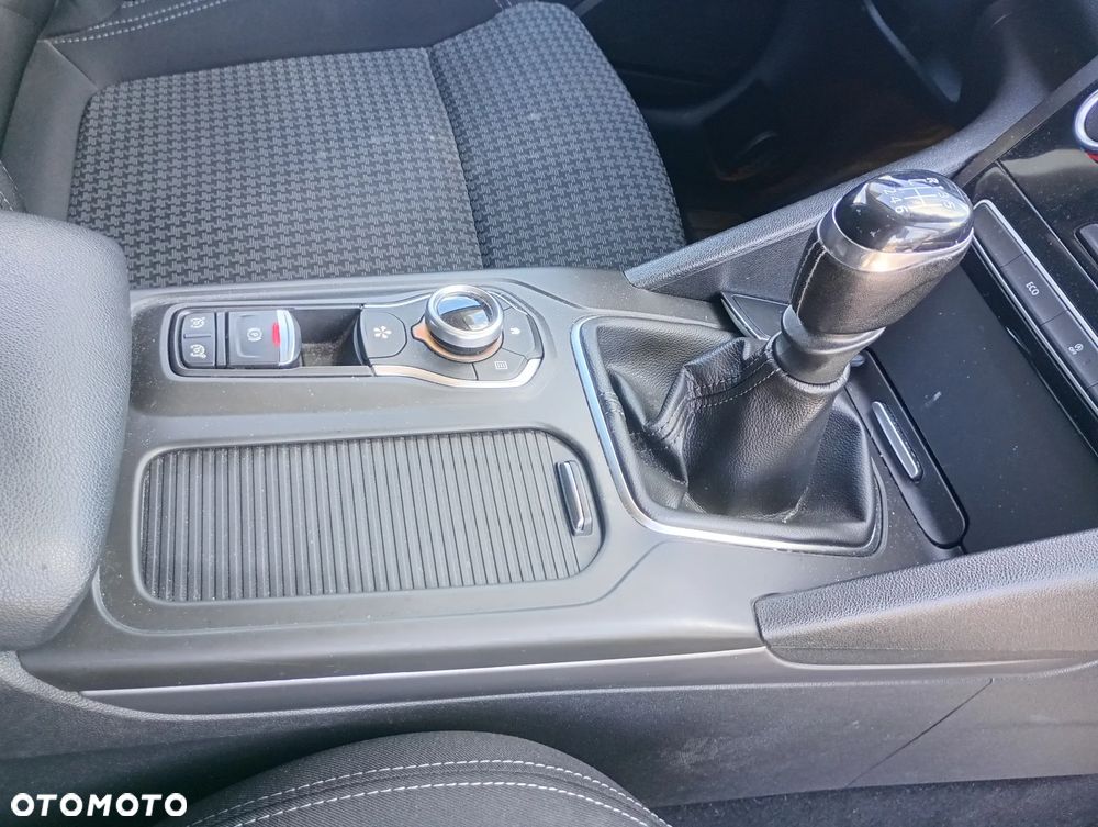 Renault Talisman 1.7 Blue dCi Zen - 19