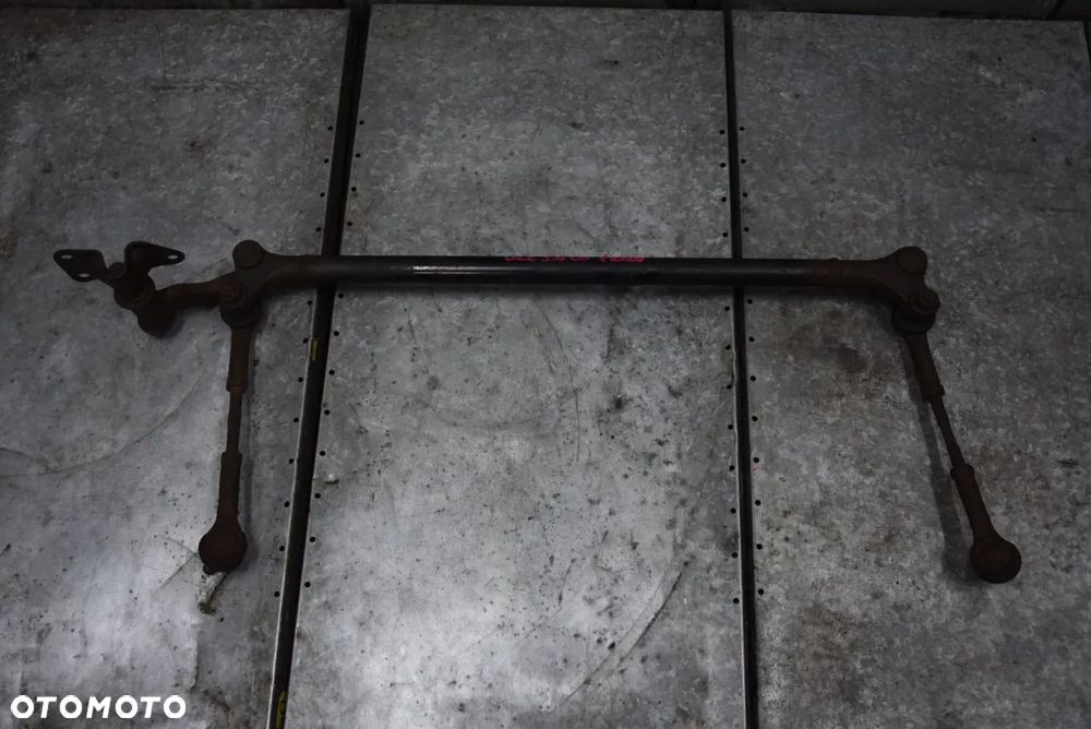 NISSAN NAVARA D22 DRĄŻEK KIEROWNICZY PRZÓD - 1