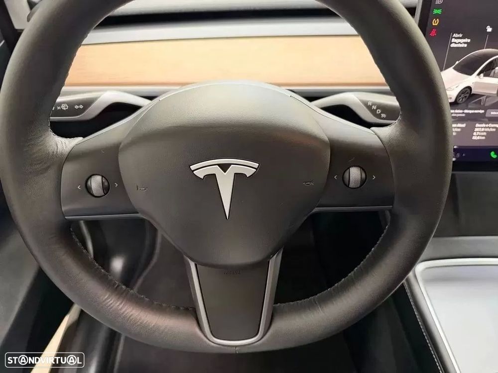 Tesla Model Y Long Range Dual Motor AWD - 20