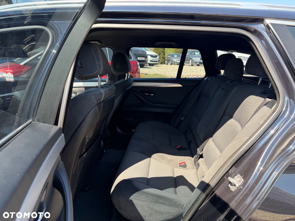 BMW Seria 5 - 15