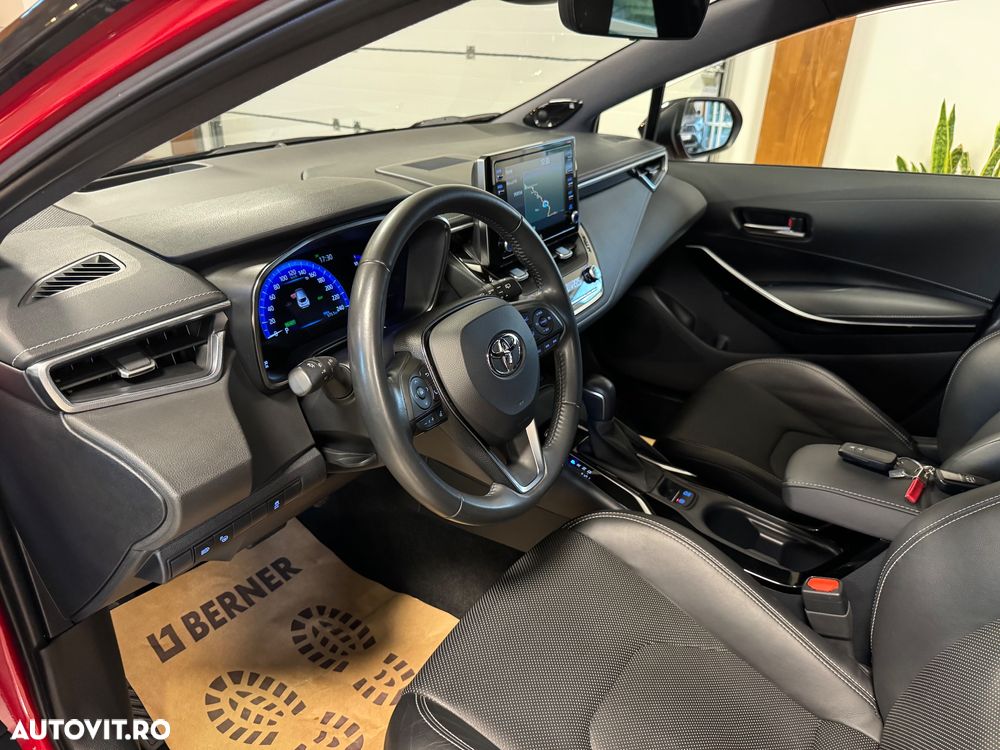 Toyota Corolla 2.0 HSD Exclusive - 17