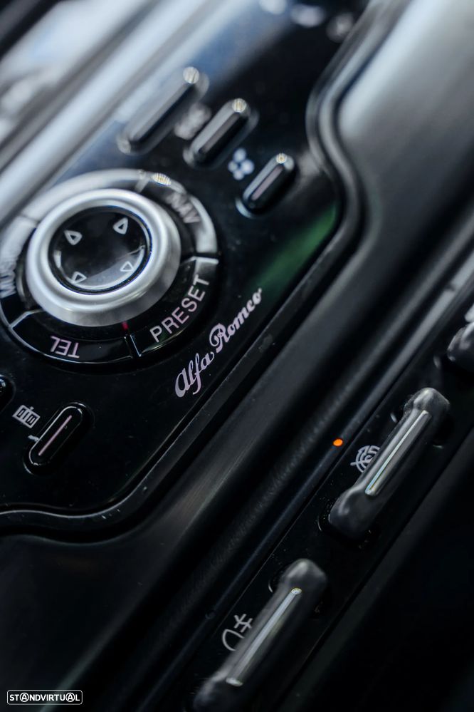 Alfa Romeo Giulietta 2.0 JTDM Distinctive - 33