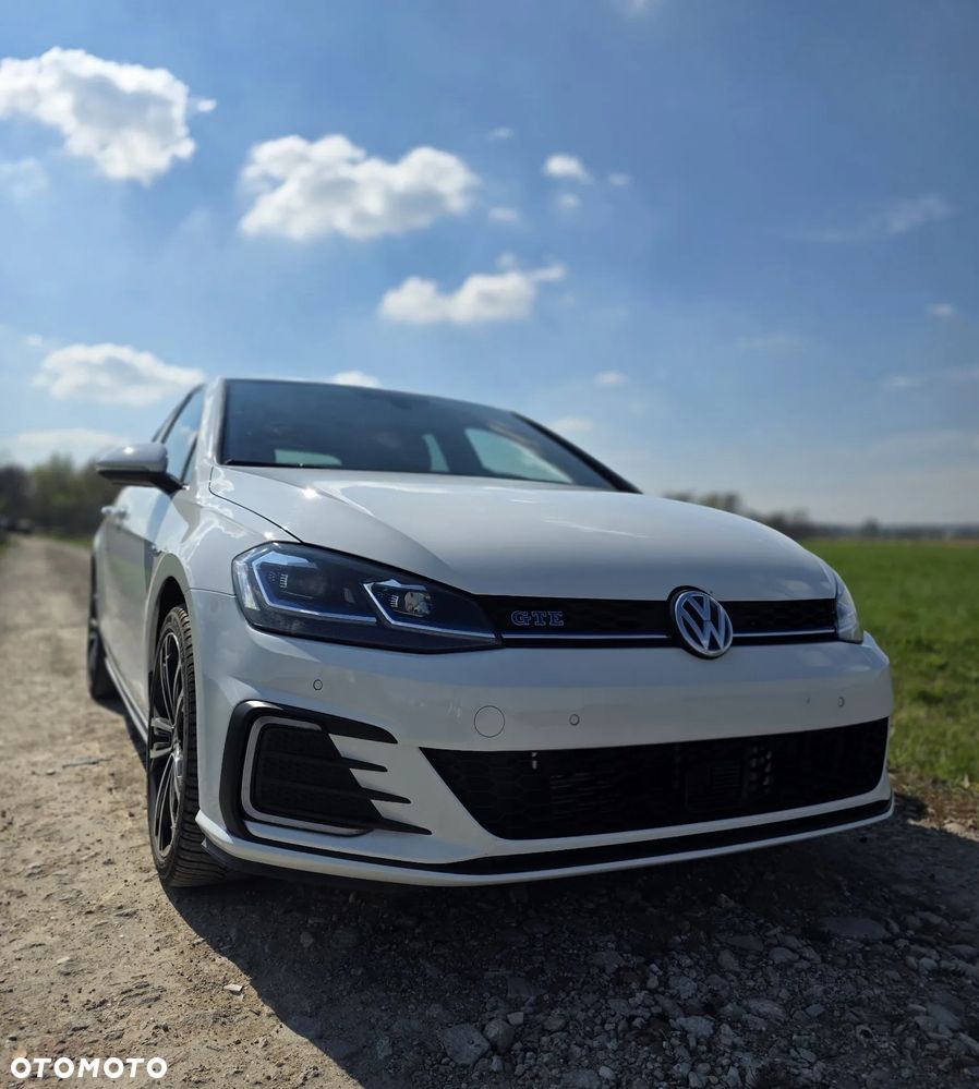 Volkswagen Golf - 13