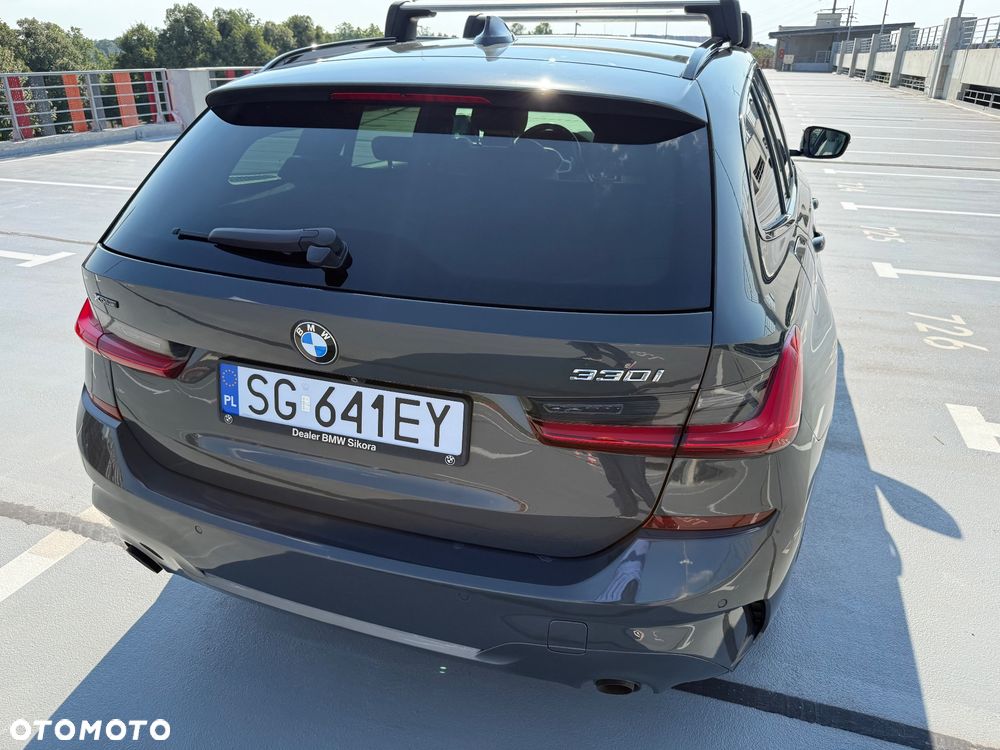 BMW Seria 3 330i M Sport sport - 15