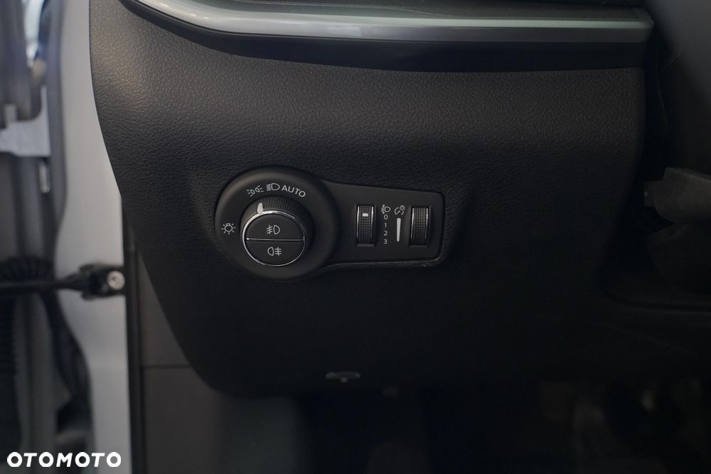 Jeep Compass 1.5 T4 mHEV Altitude FWD S&S DCT - 14