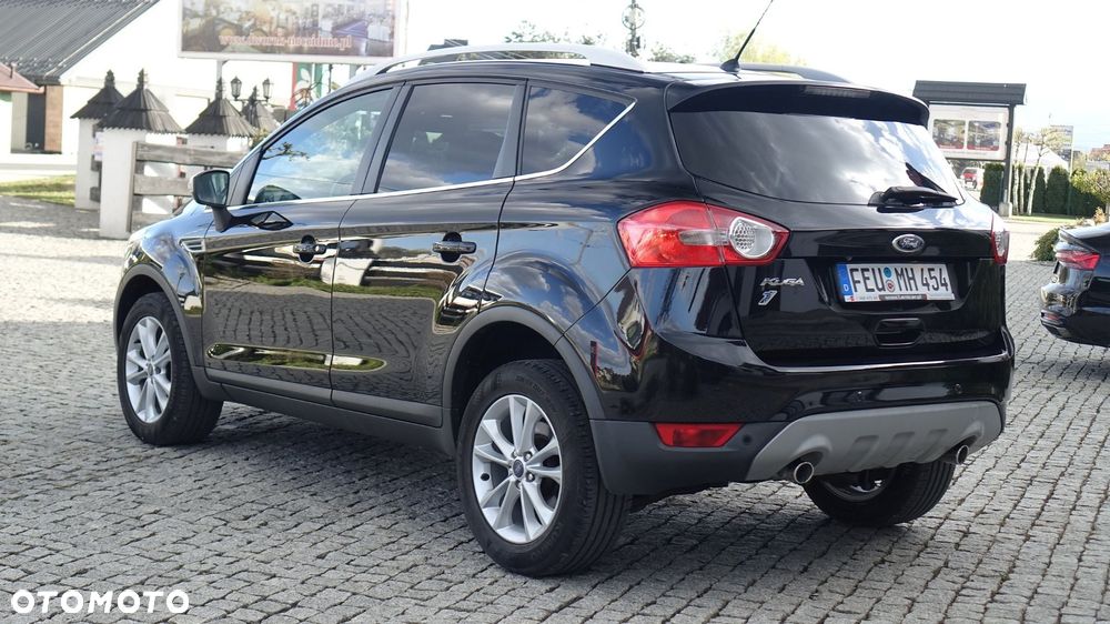 Ford Kuga - 12