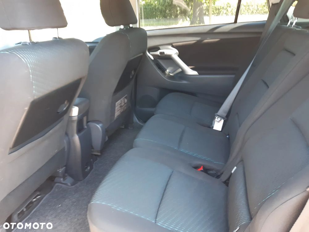 Toyota Verso 1.8 7-Sitzer Life - 11