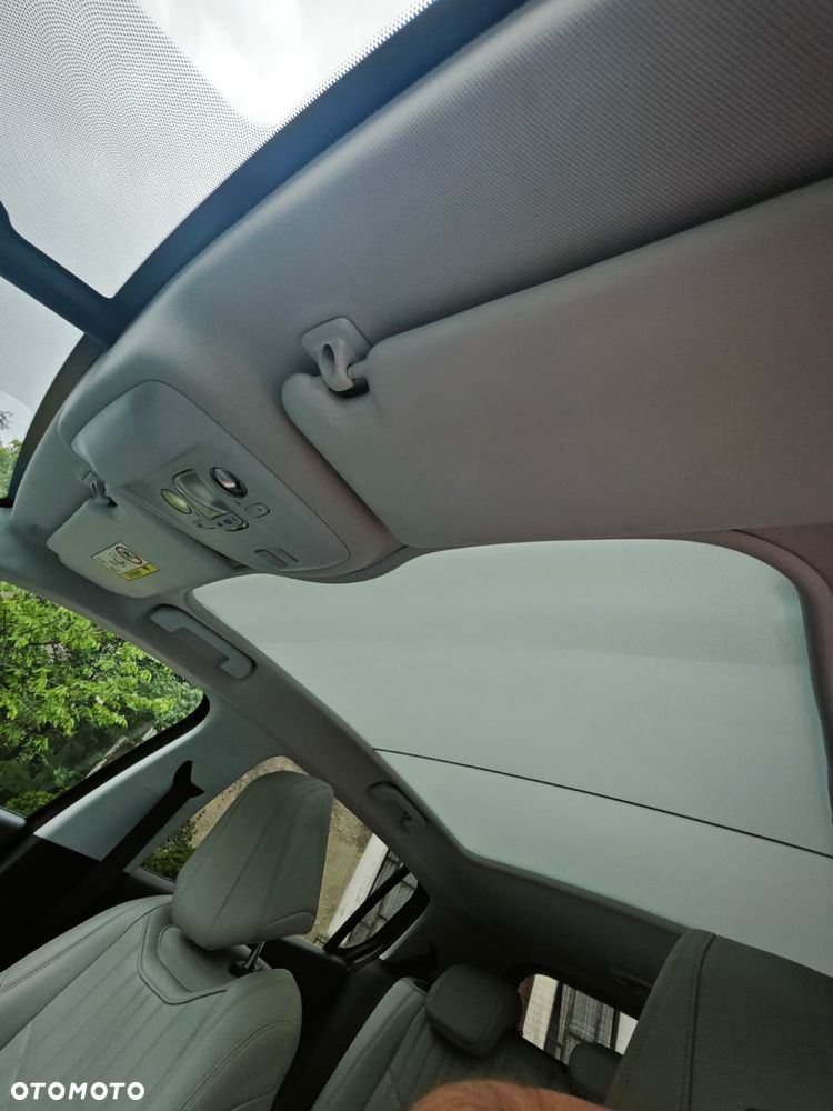 Peugeot 308 1.6 e-HDi Allure S&S - 14