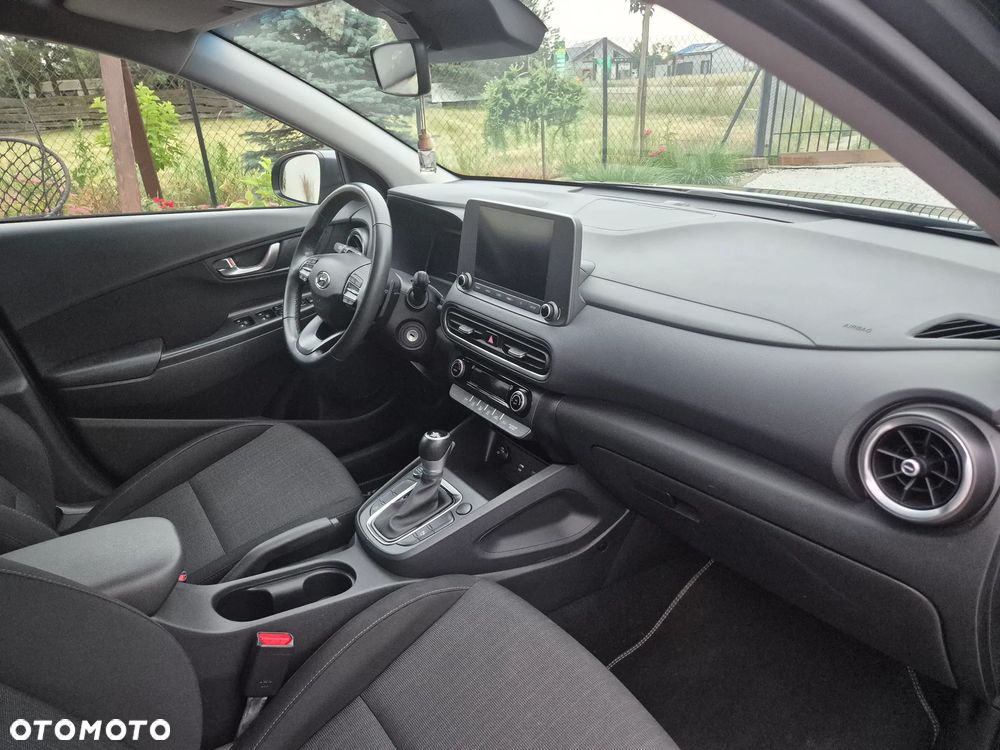 Hyundai Kona - 15