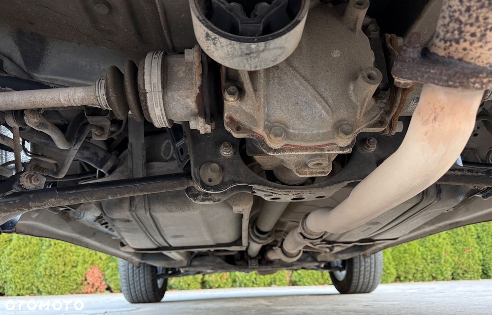 Toyota RAV4 2.0 VVT-i Prestige - 33