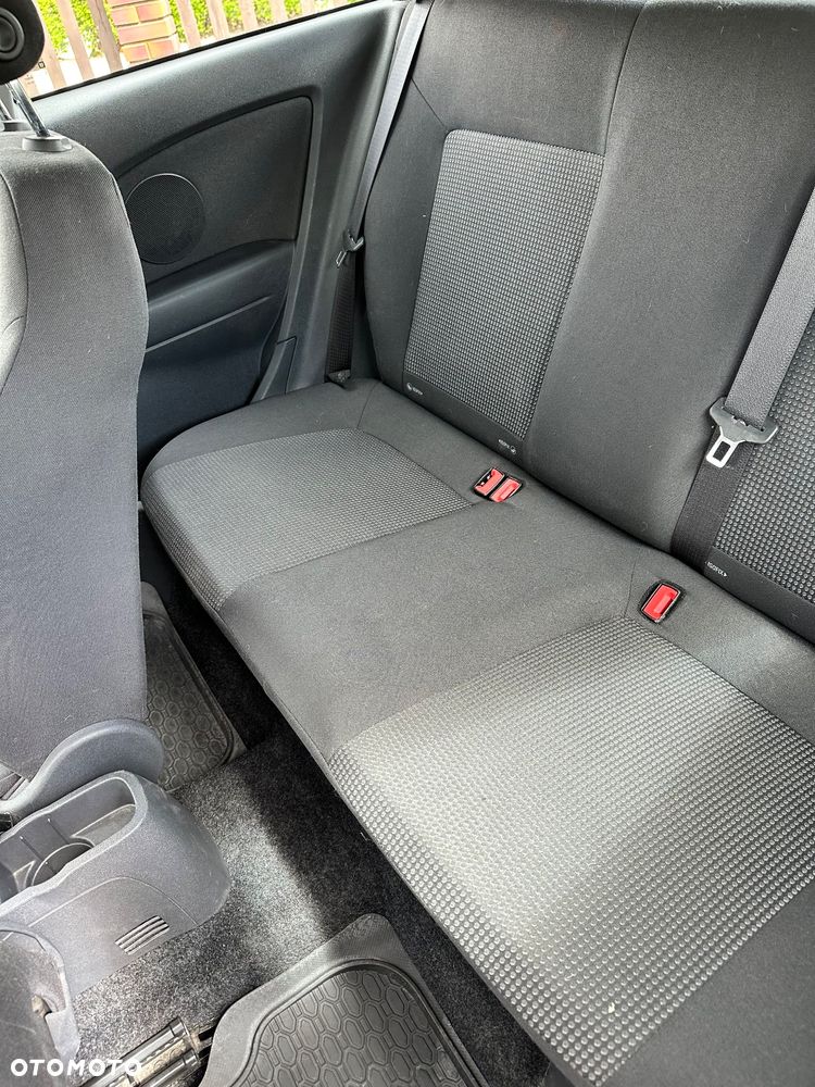 Opel Corsa 1.0 12V Essentia - 17
