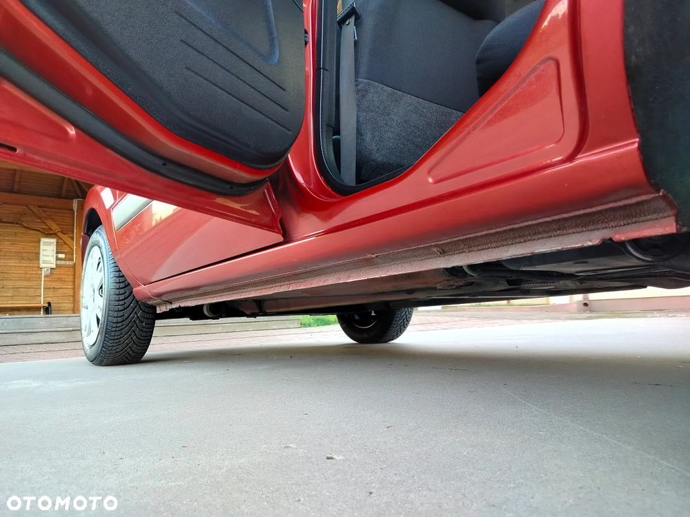 Ford Fusion 1.4 Ambiente - 8