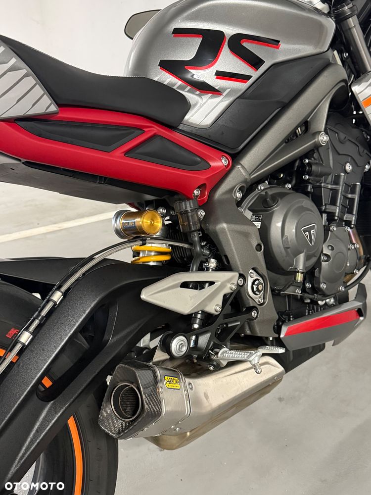 Triumph Street Triple - 6