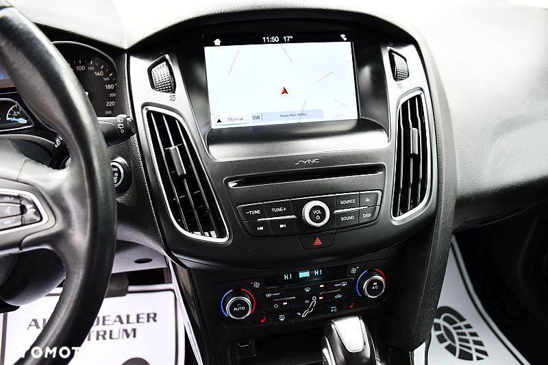 Ford Focus 1.5 EcoBlue Start-Stopp-System TITANIUM DESIGN - 14