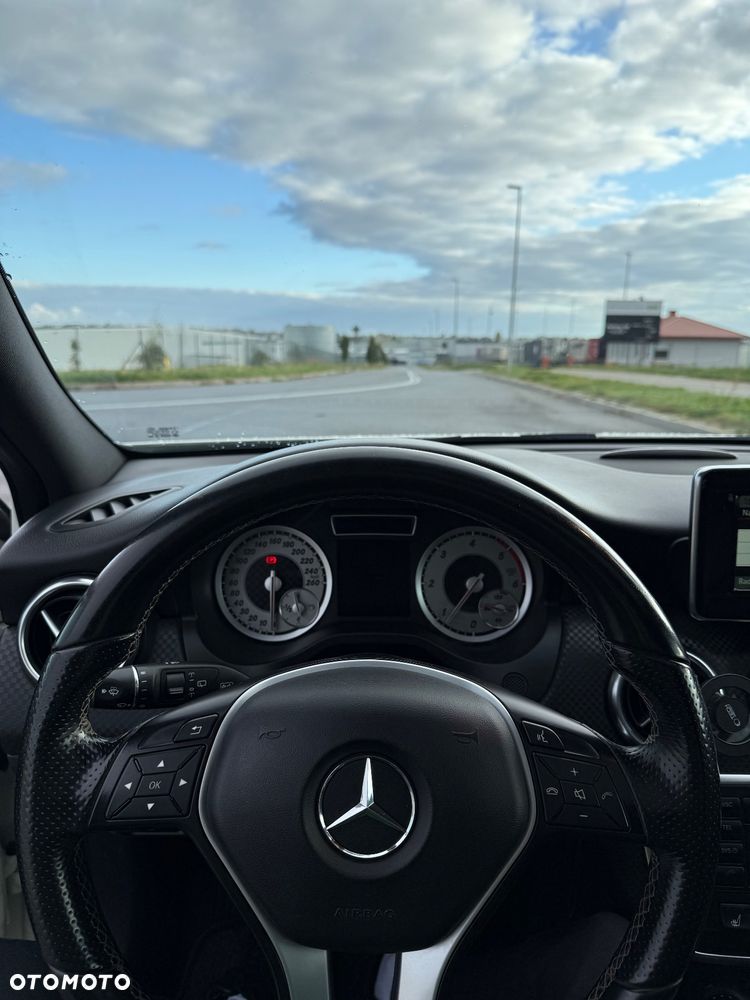 Mercedes-Benz Klasa A 200 CDI - 12