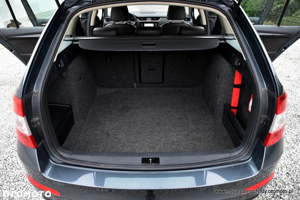 Skoda Octavia 2.0 TDI 4x4 L&K DSG - 38