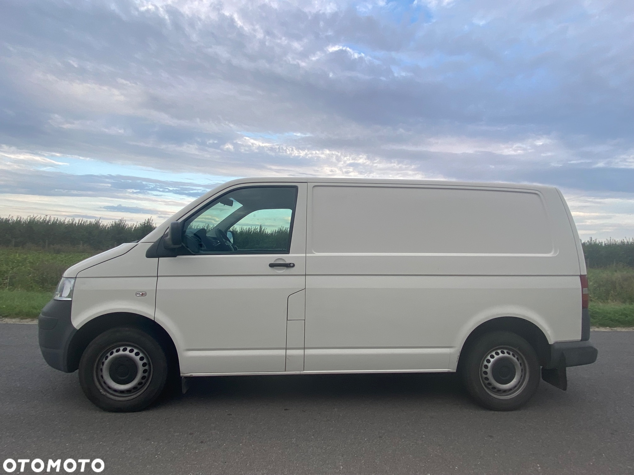 Volkswagen Transporter T5 - 2