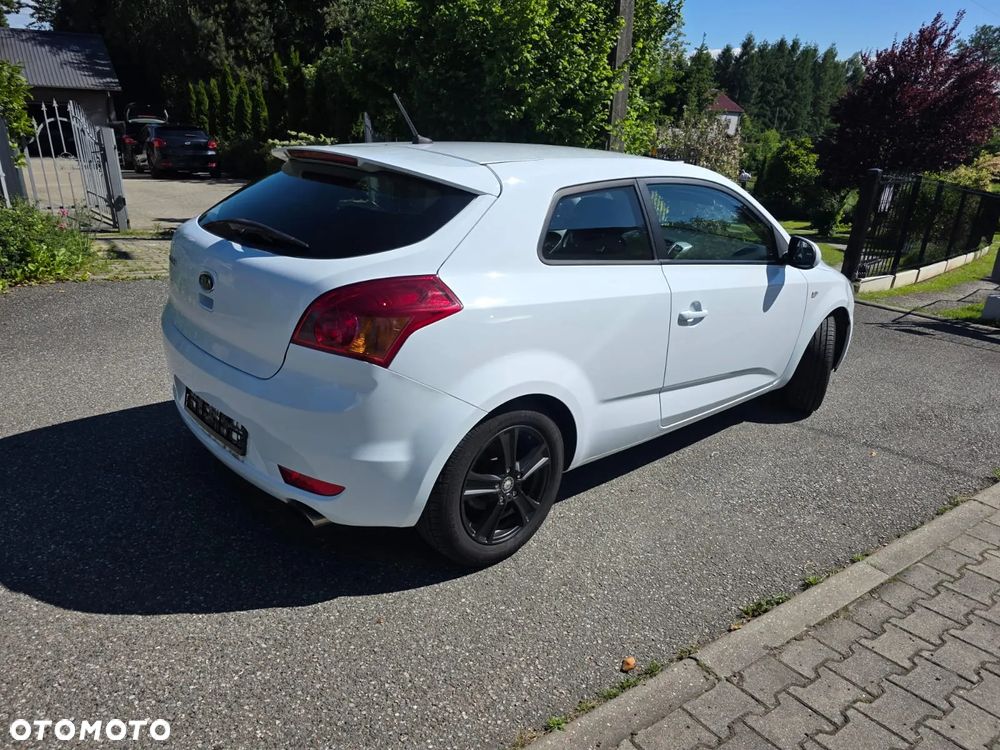 Kia ProCeed 1.6 CVVT LX - 30