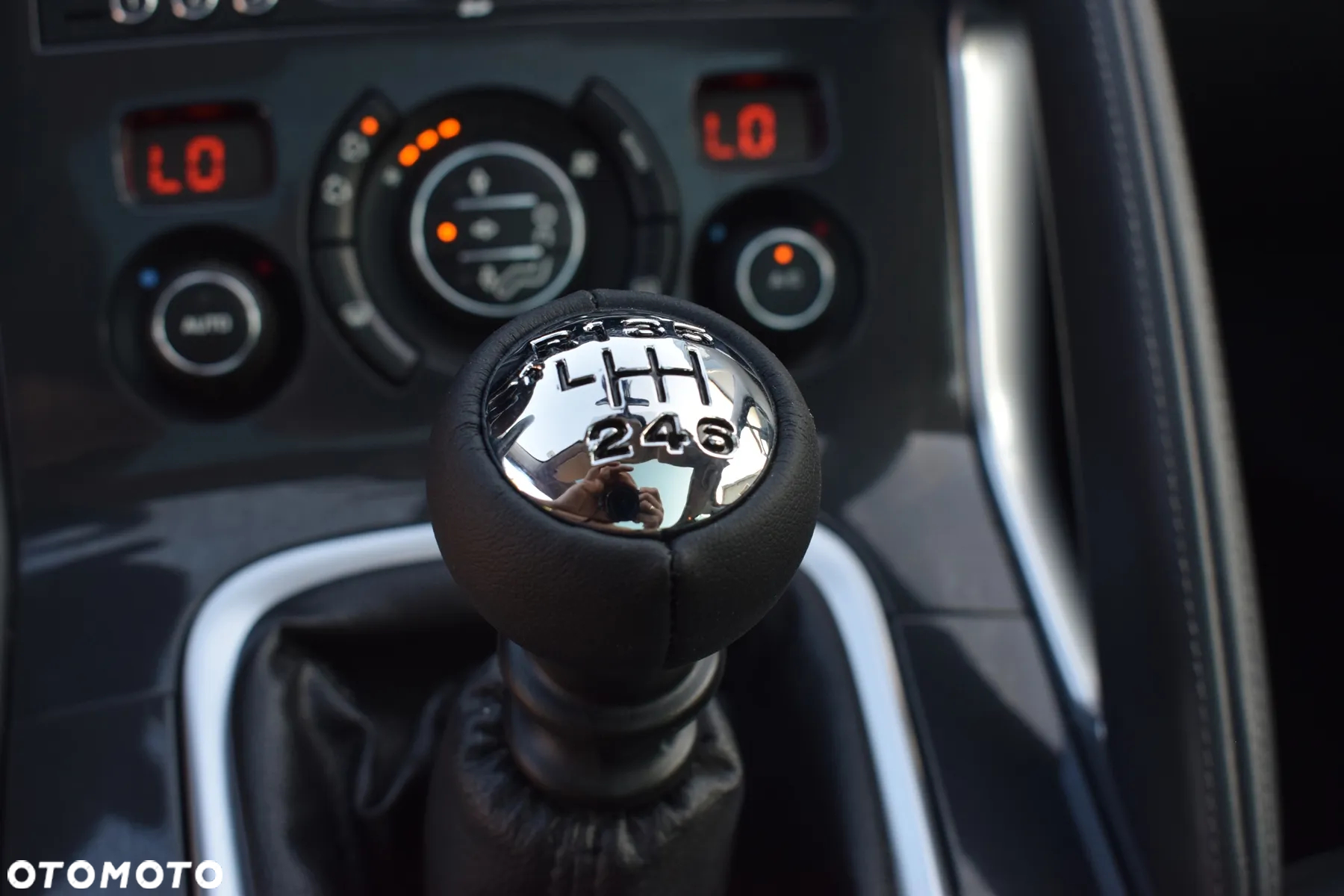 Peugeot 3008 1.6 HDi Premium - 28
