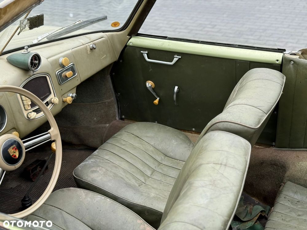 Porsche 356 - 17