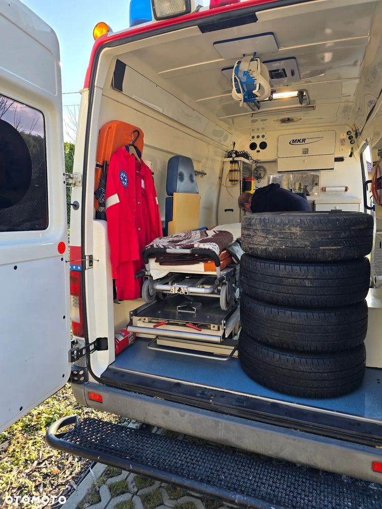 Mercedes-Benz Sprinter - 8