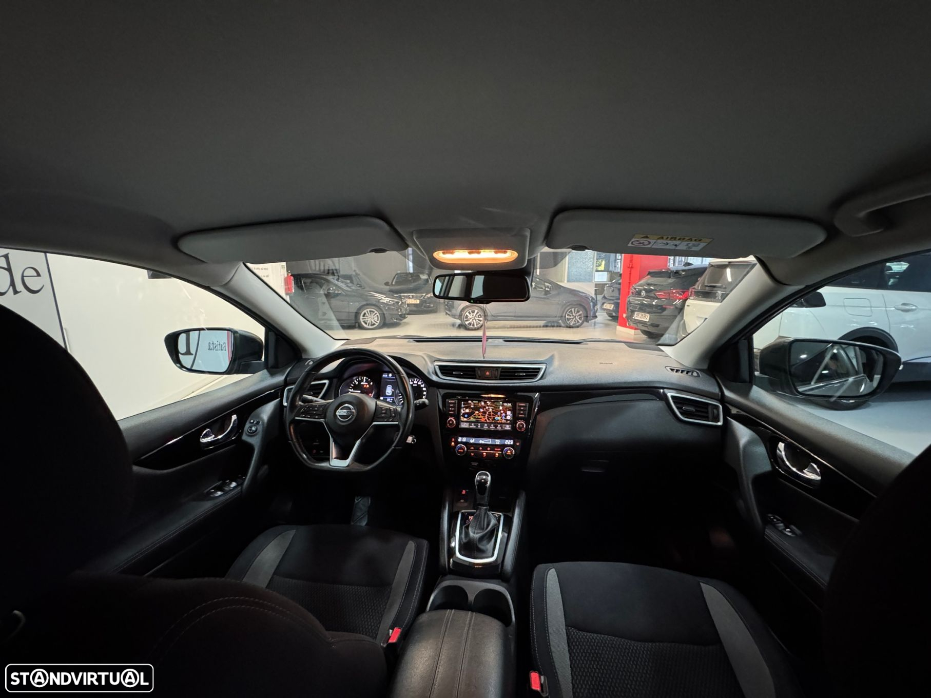 Nissan Qashqai 1.5 dCi DCT ACENTA - 34