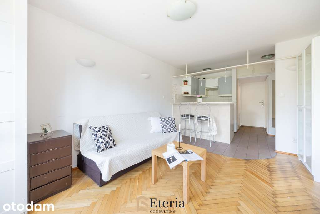 Smolna-Śródmieście-2 pokoje-Kultowy Młotek- 35 m²