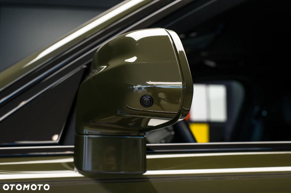 Rolls-Royce Cullinan - 7