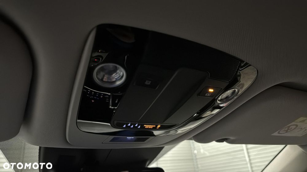 Kia Sorento 1.6 T-GDI HEV XL 7os - 30