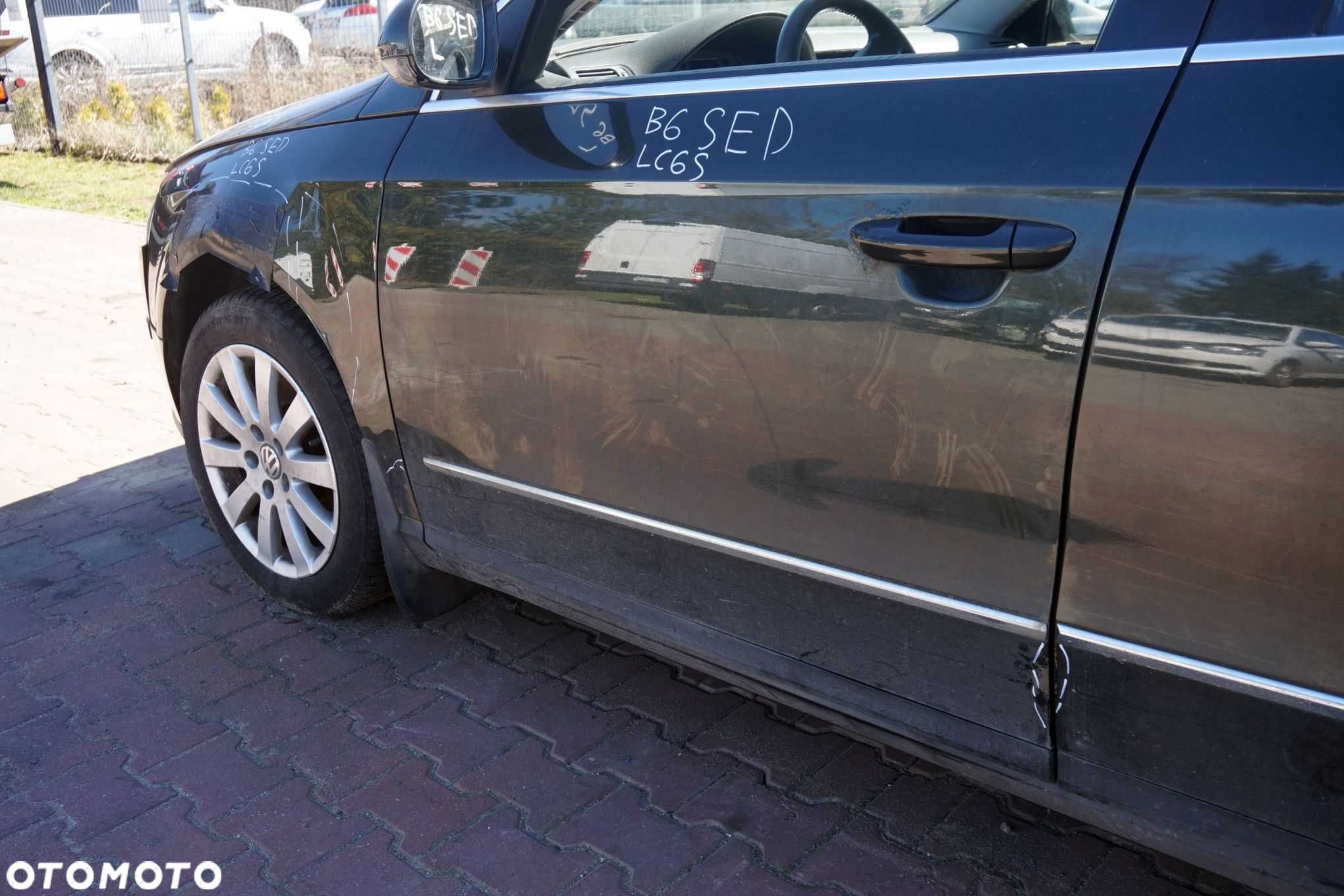 DRZWI PRZEDNIE LEWE PASSAT B6 SEDAN LC6S  ZIELONY VOLKSWAGEN 2005-2010 - 2