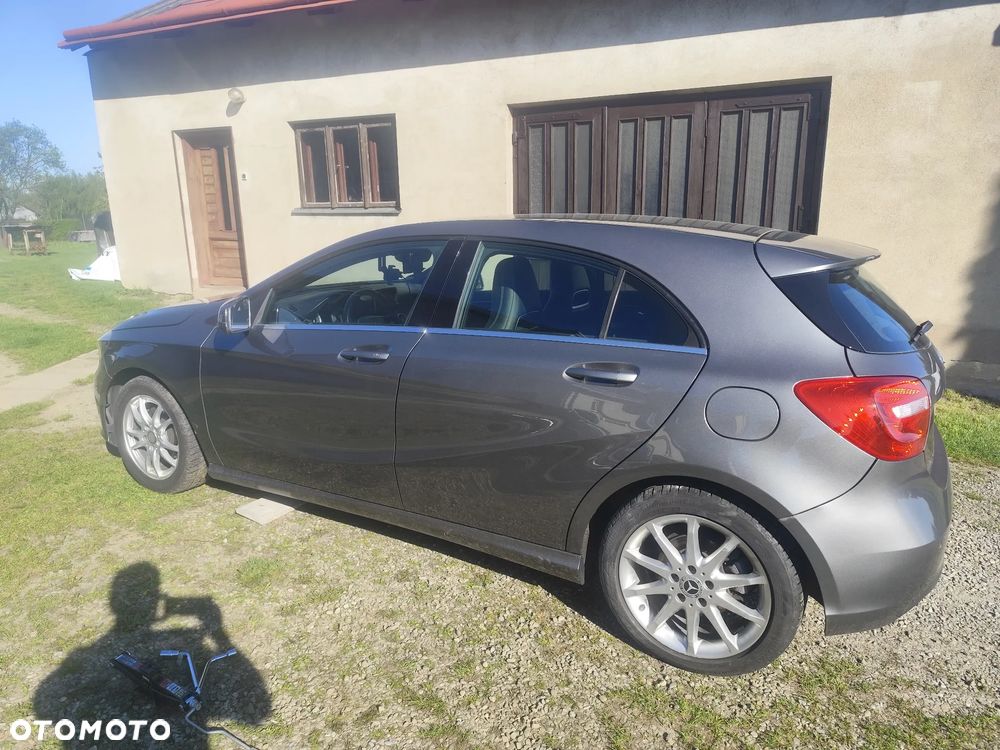 Mercedes-Benz Klasa A 200 CDI 7G-DCT AMG Line - 20