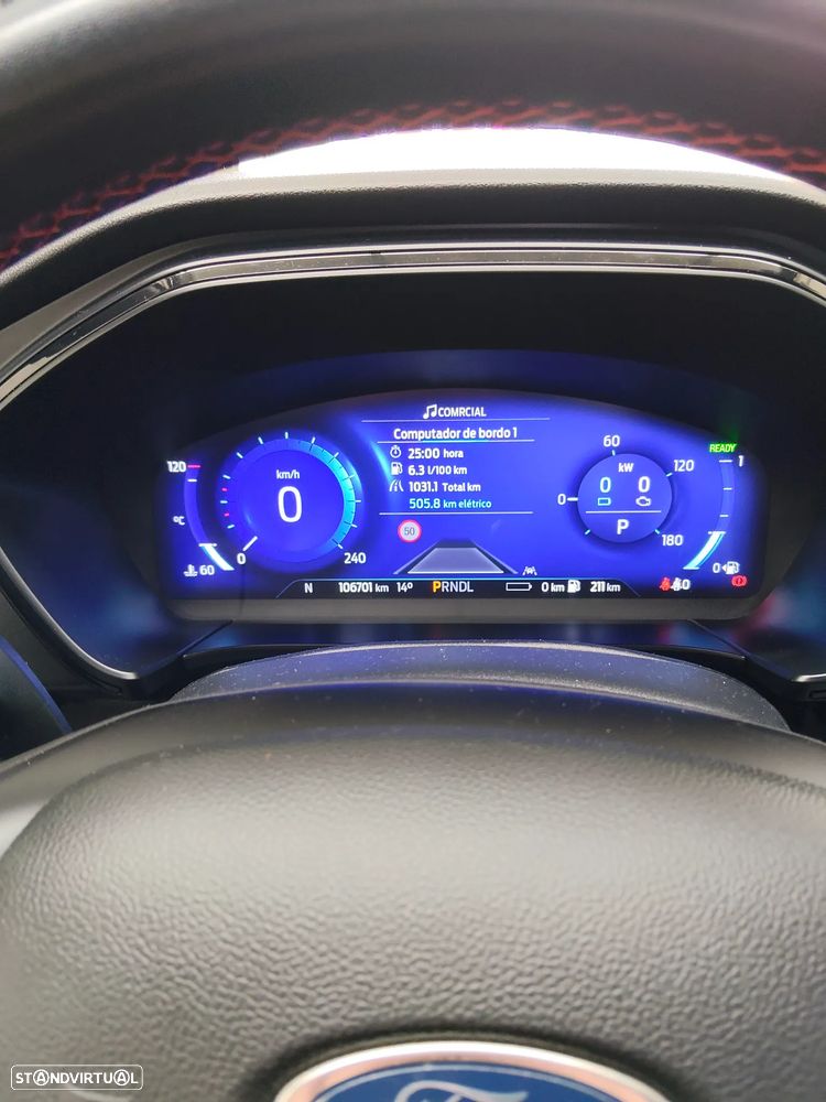 Ford Kuga 2.5 PHEV ST-Line X - 17