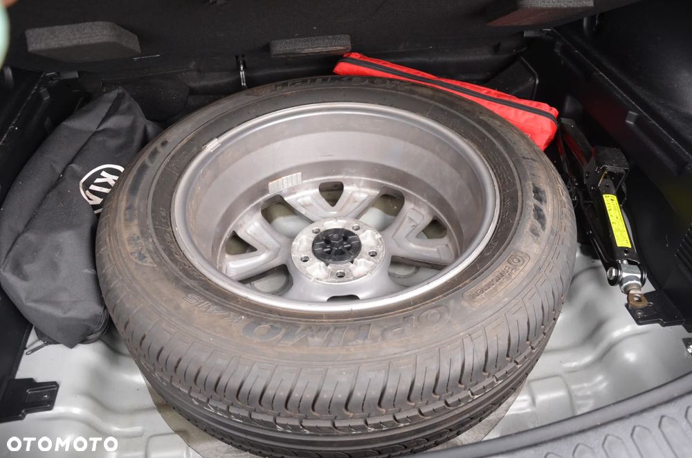 Kia Sportage 1.6 GDI Business Line 2WD - 35