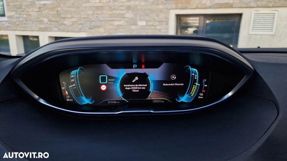 Peugeot 3008 PHEV 300 EAT8 4X4 Allure Pack - 14